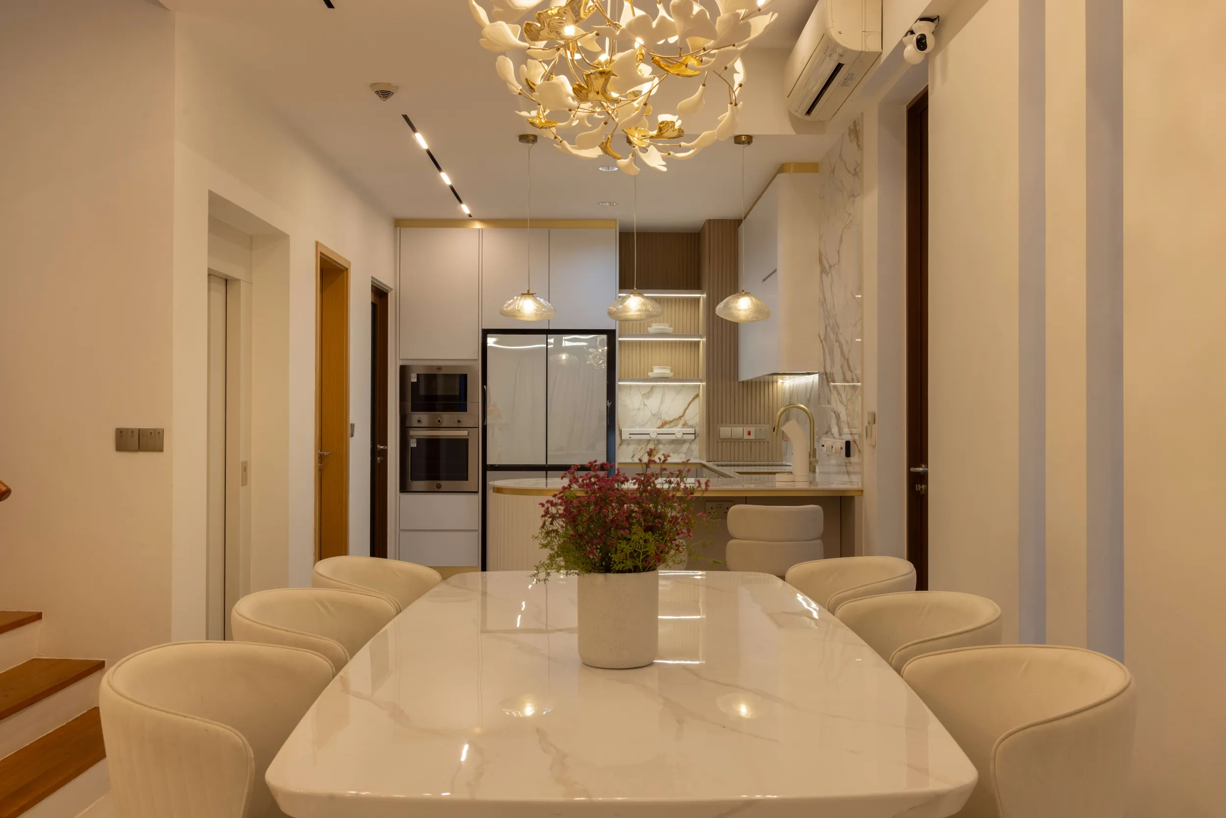 46 GRACE WALK